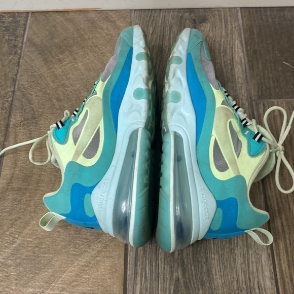 Nike air Max 270 react psychedelic art size 9